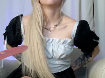 female cam girl shycinderella image #379619