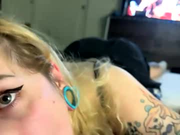 female cam couple mrsfae image #4048239