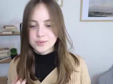 female cam girl julie_wilson_ image #4063017