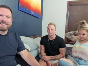 female cam man ryanlanders image #2334492