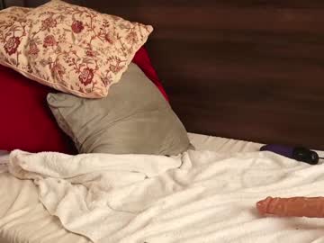 female cam girl lovequine image #1296708