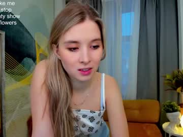 female cam girl milablush image #3621541