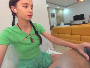 female cam girl ehotlovea image #2748652