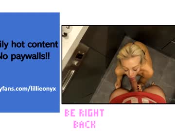 female cam girl lillieonyx image #3000244