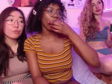 female cam couple milliebrause image #1931828