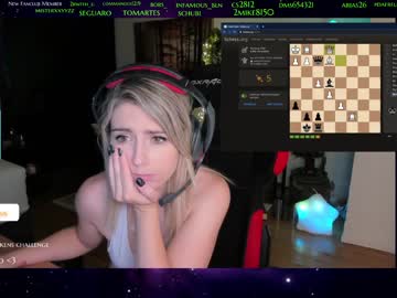 female cam girl kimilee22 image #2340365