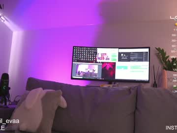 female cam girl lil_eva image #2561018