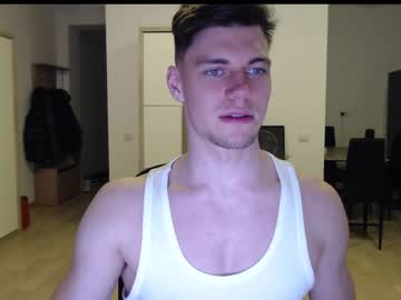female cam man _alexanderwilliams image #3865810