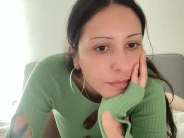 spicymangobaby  female  webcam