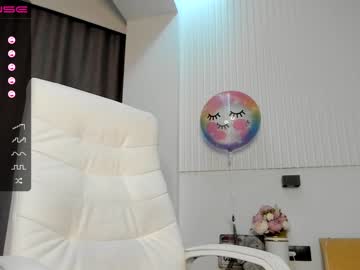 female cam girl hee_jin image #1347014
