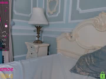 female cam couple naiamo image #2770807