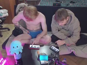 female cam man alvin__main image #707967