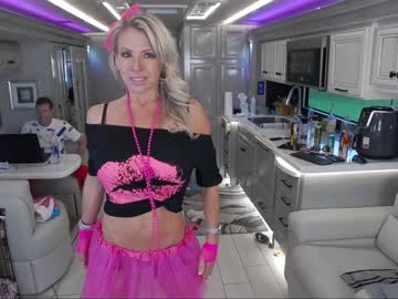 female cam couple swingintourist image #363410