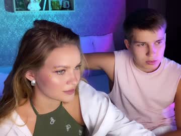 female cam couple malbontess image #350566