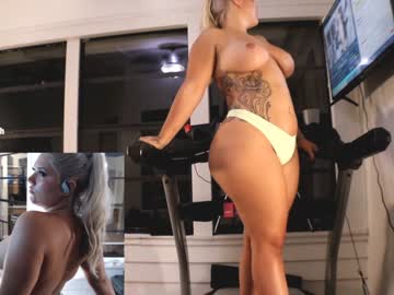 female cam girl milavalentinax image #1709795