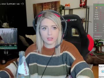 female cam girl kimilee22 image #1390523