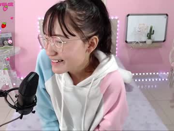 female cam girl little_effy18 image #1938903