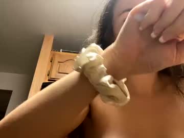 female cam girl chroniclove image #2944181