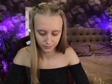 female cam girl angeellina image #3225558