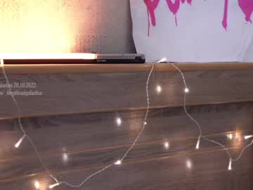 female cam girl _deepthroatgalactica image #2905515