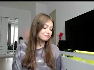 female cam girl milana_j image #2732088