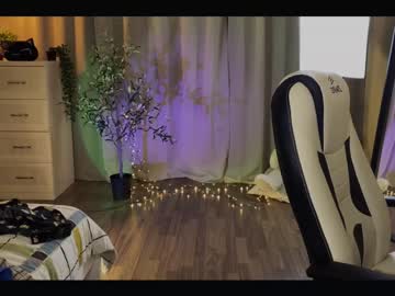 female cam girl ella_flar_ image #3316802