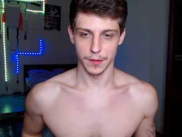 female cam man insider_death image #1403377
