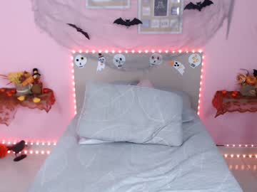 female cam girl little_effy18 image #271981