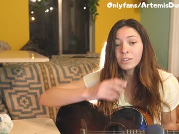female cam girl artemisfit image #3725242