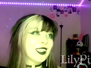 female cam girl lilypixel image #3425318