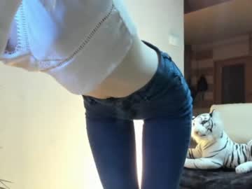 female cam girl sofiaandwonderland image #2484458