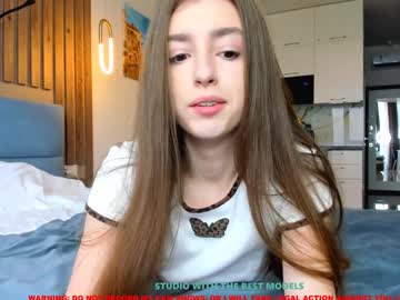 female cam girl coy_amina image #1006982
