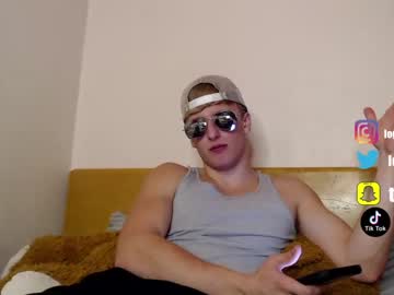 female cam man luckyloganx image #3217702