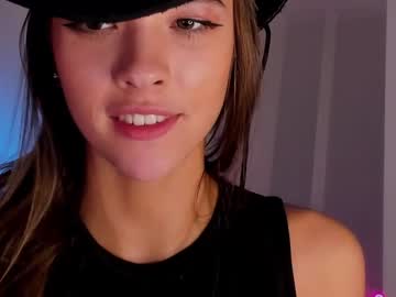 female cam girl _demi_dee_ image #2213078