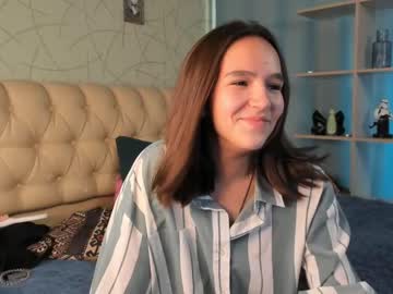 female cam girl catherineandrea image #2560700