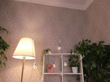 female cam girl little_mandy image #2403934