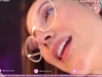 female cam girl little_cory image #36774