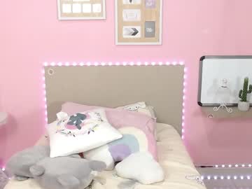 female cam girl little_effy18 image #1852973