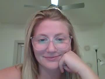 female cam girl katrinalmoore image #3954834