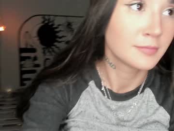 female cam girl lonelly_lolly98 image #3123016