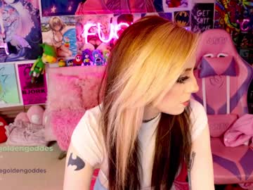 female cam girl goldengoddessxxx image #1011831