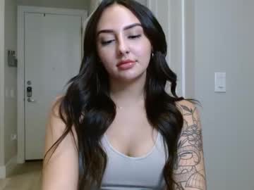 female cam couple olivialewisx image #3983330