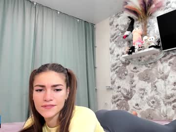 female cam girl joconda image #3381735