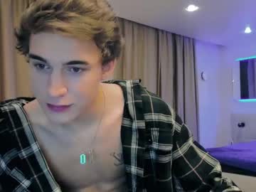 female cam man justin_martin666 image #1019485