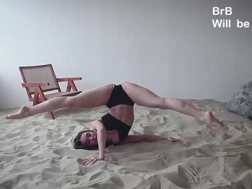 female cam girl _meganmeow_ image #2907445