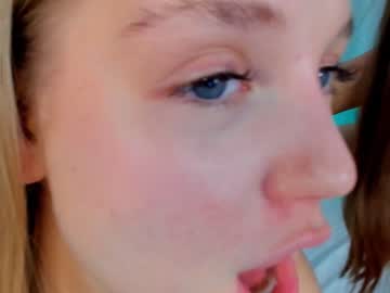 female cam couple huntertiana image #3205496