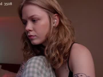 female cam girl tendertainted image #2122513