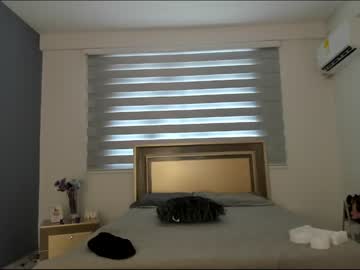 female cam girl roberta_lipa image #2954705