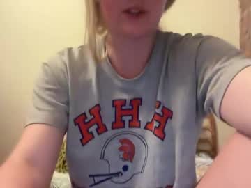 daphneflowersxoxo  female  webcam