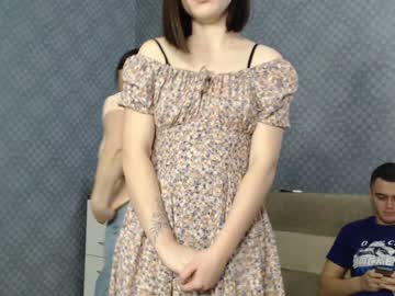 female cam couple renae_tom image #708864